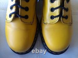 #2 Doc Dr Martens Yellow Logo Boots Smooth Leather Rare Unisex Size 6uk Usw8 M7