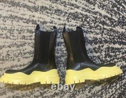 Bottega Veneta Women's Leather Tire Chelsea Boots Black Yellow