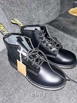 Dr. Martens Men's 101 Yellow Stitch Leather Ankle Boots Black Smooth NWB