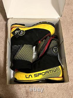 La Sportiva G2 Evo Men's Mountaineering Boots, Black/Yellow, M44.5