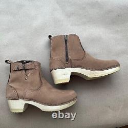 No. 6 Nubuck Leather Buckle Clog Boot Mid Heel Honey (41) RP$395