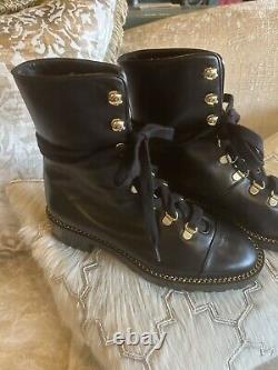 Stuart Weitzman Kolby Combat Boots Black Leather W Gold Chain Hardware 4.5 Eu 35