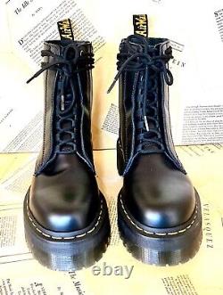 Urban Outfitters Dr Martens Jarrick Platform Boot Smooth Leather Black 41/9 NEW